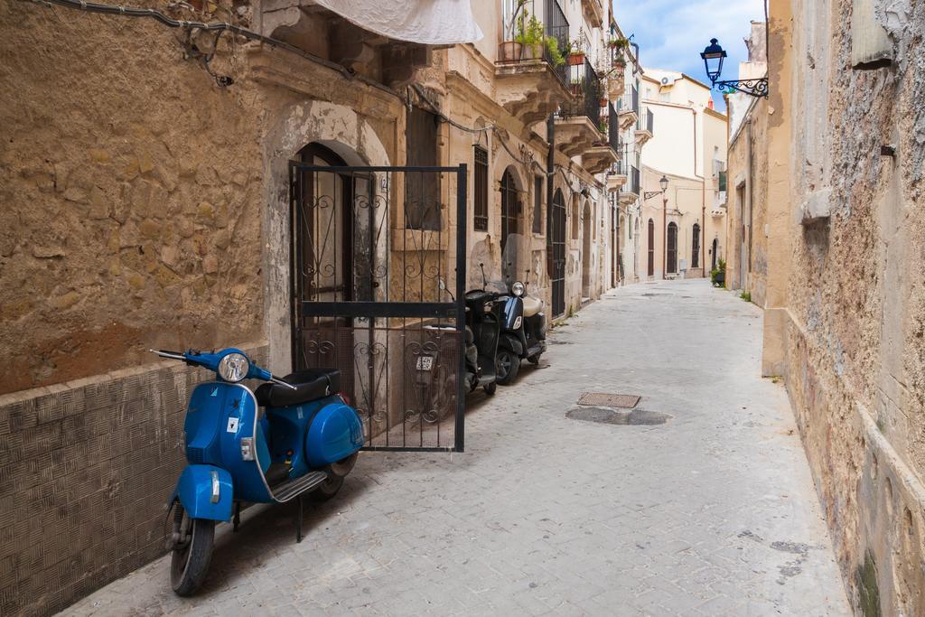 Appartamenti Di Charme Ortigia Marilini Dulini Syracuse Buitenkant foto